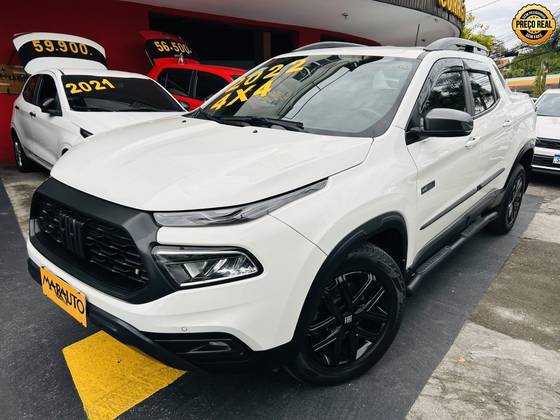 FIAT TORO 2.0 16V TURBO DIESEL ULTRA 4WD AT9 FIAT TORO 2.0 16V TURBO DIESEL ULTRA 4WD AT9